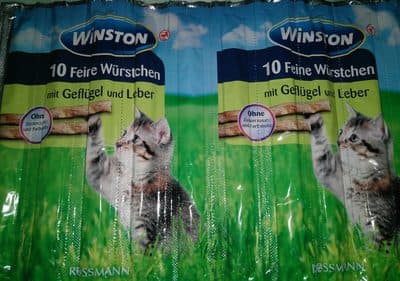 10 kleine Würstchen mit Geflügel und Leber
