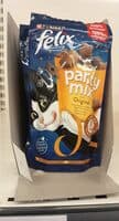 snack gato party