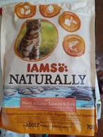 IAMS Naturally cat adult zalm & rijst