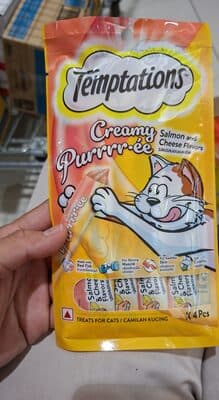 Temptatoin purrr e salmon