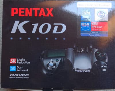 Pentax K10D + 2GB + 18/55 + Batt grip + Cross-overbag