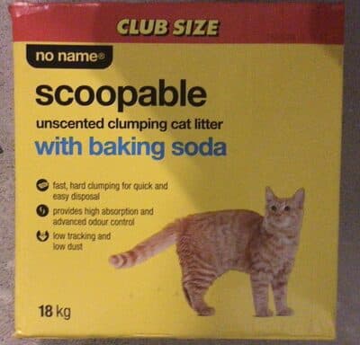 scoopable unscented clumping cat litter with baking soda