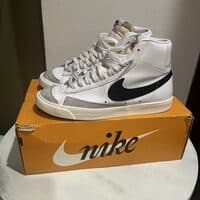 Nike Blazer Mid 77 Vintage White Black