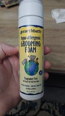 Hypo-Allergenic Grooming Foam