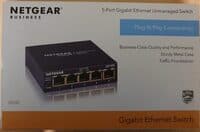 5-port Gigabit Ethernet Unmanaged Switch GS105GE