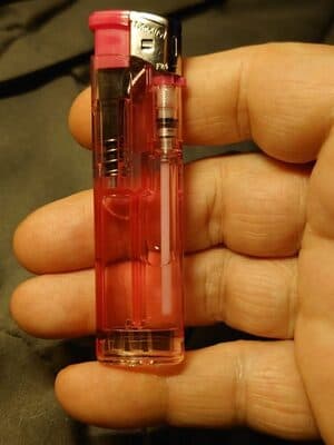 Briquet f24