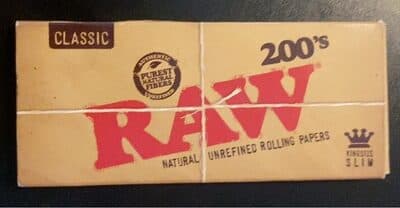 Natural unrefined rolling papers