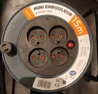 Mini enrouleur 4 prises 16A 15m