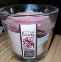 Bougie à la rose