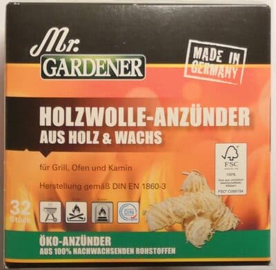 Holzwolle-Anzünder aus Holz & Wachs