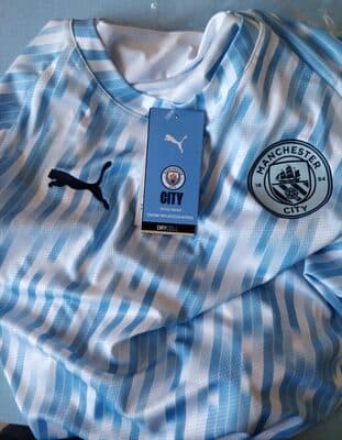 MCFC Warm up jersey M