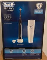 Oral-B Pro 700 Electric Toothbrush - Black