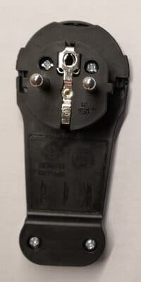 Schutzkontakt-Winkelstecker, extra flach, schwarz