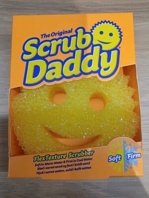 The original scrub daddy