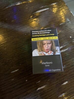 Pack of 20 cigarettes