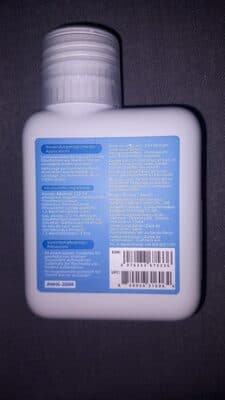 Multi surface flore cleaner