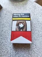 Marlboro red