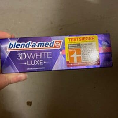 3D White Luxe