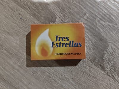 Fósforos de madera