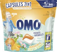 Omo 2en1 Lessive Capsules 2en1 Mandarine & Fleurs de Pommier 30 Dosettes
