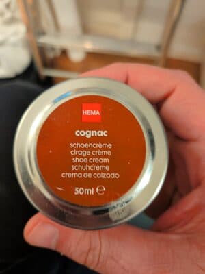 Shoe cream