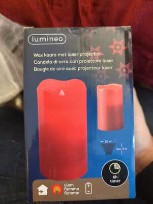 bougie de cire avec projecteur laser