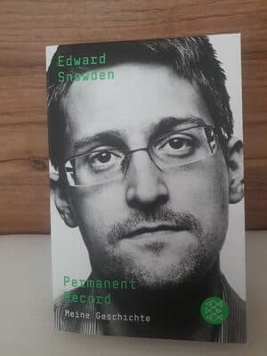 Edward Snowden Permanent Record
