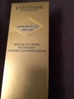 Mousse en crème nettoyante