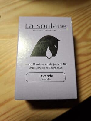 Savon fleuri au lait de jument Bio