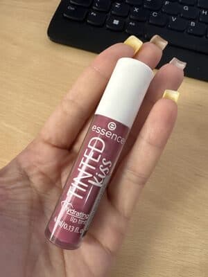Tinted kiss