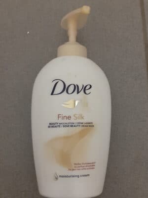 Dove Verzorgende Handzeep Nourishing Silk 250 ml