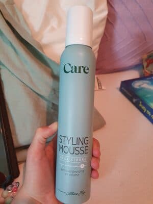 Care Styling mousse mega strong