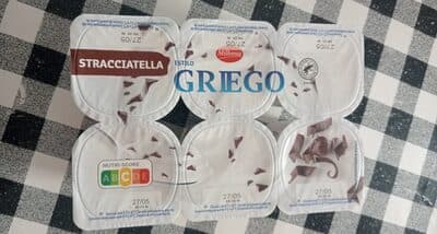 Yogur strachiatela