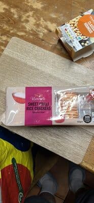 SWEET CHILLI RICE CRACKERS