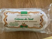 Gâteau de Noël Stollen à la pâte d'amande