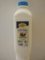 Lait frais de vache jersiaise pasteurisée au bain-marie