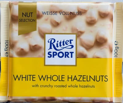 Wit hele hazelnoot