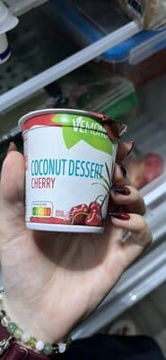 Kokosdessert Kirsche