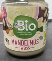 Mandelmus weiss