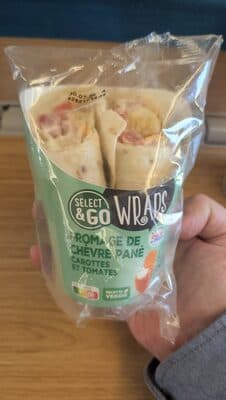 Wraps fromage de chèvre pané carottes et tomates