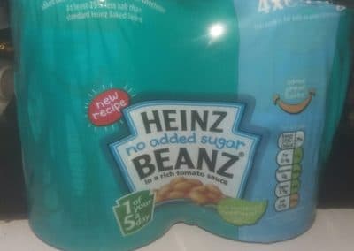 HEINZ BEANZ In a rich tomato sauce