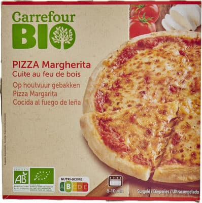 PIZZA MARGHERITA Cuite au feu de bois