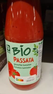 Passata gezeefde tomaten