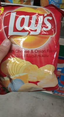 Lay's with cheese and onion flavor