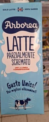 Latte parzialmente scremato