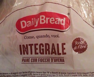 Pane integrale con fiocchi d’avena