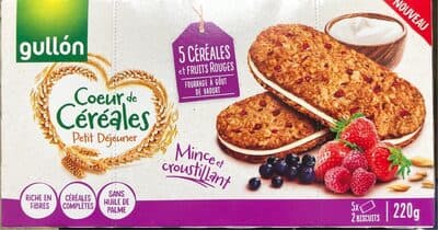 Coeur de cereales fruits rouge et yaourt