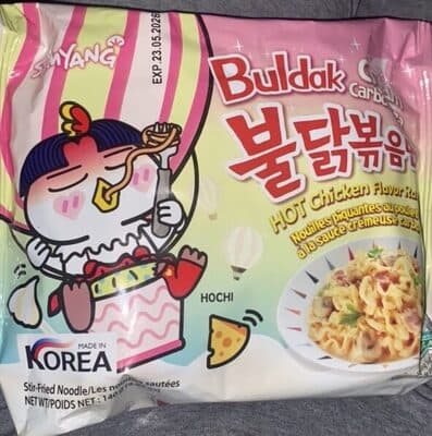 Artificial Spicy Chicken Flavor Stir-Fried Ramen