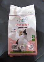 Croquettes chat adulte à la volaille