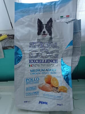 special dog exellence medium adulti pollo#HK km km
